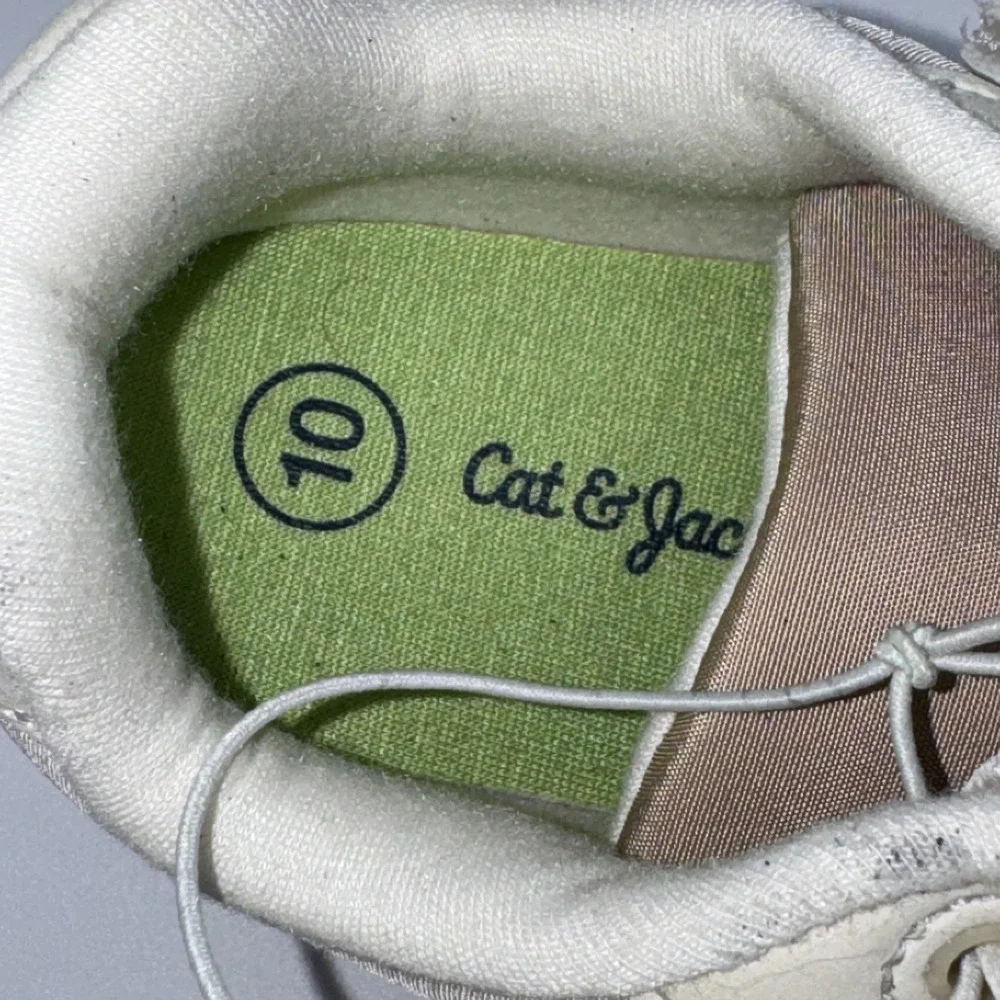 Cat & Jack Charlie Retro Sneakers NWT Toddler 10 Tan Color block Hook Loop